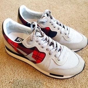 Golden Goose Trainers